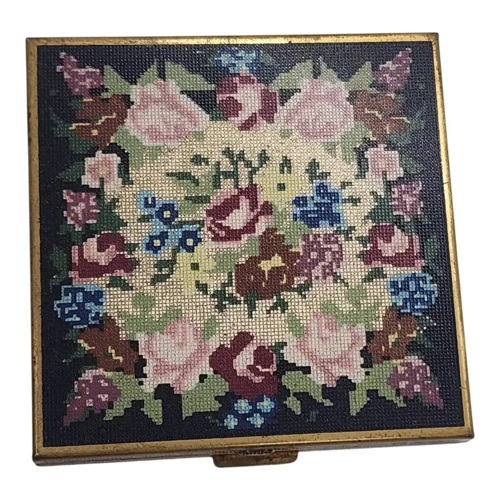 Vintage Volupte Leakproof Compact Needlepoint Look Floral Mirror Gold Tone USA